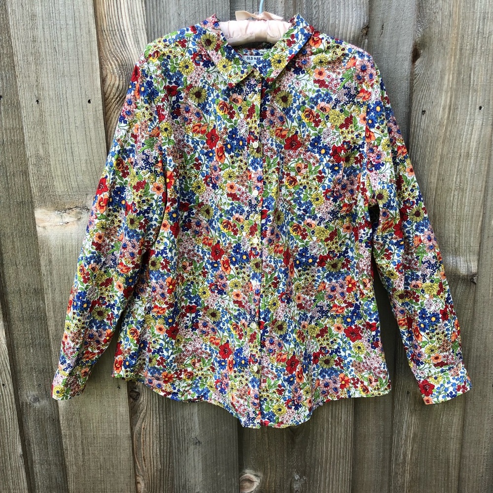 Old Navy Floral Button Up with “Vintage Vibe”